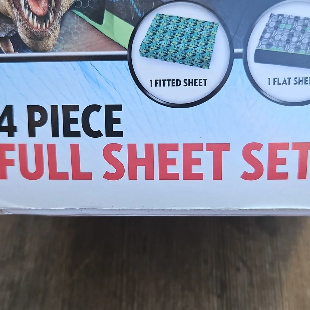 Jurassic World Biggest Growl 4 Piece Full Sheet Set New - Picture 2 of 5